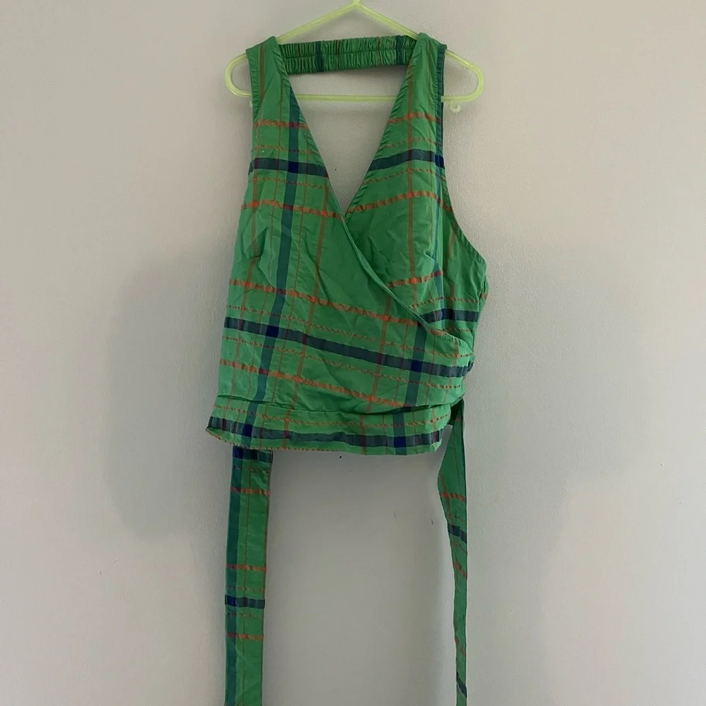Anthropologie wrap top - Picture 3 of 4